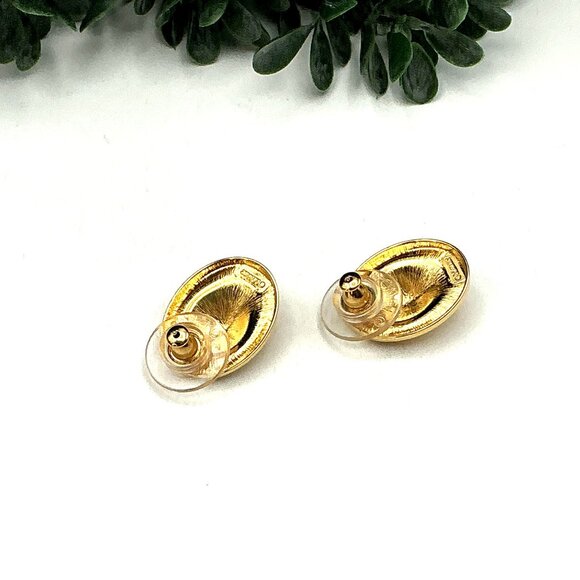 Vintage Style Monet Gold-Tone Oval Earrings - Picture 4 of 4